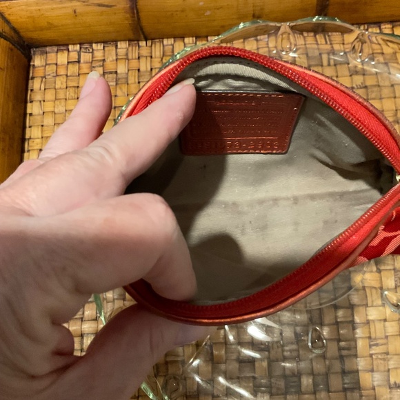 VTG COACH Rare Ltd. Ed. Red Cosmetic Case Made Exclusively For Estée Lauder 2010 - Picture 8 of 11